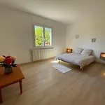 Maison De Caractere Avec Jardin Holiday home *