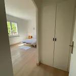 Holiday home Maison De Caractere Avec Jardin Jarnac