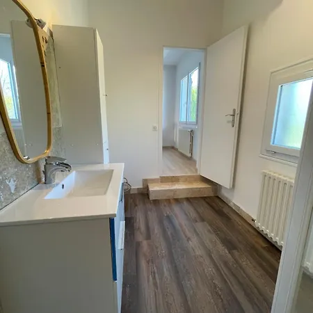 Maison De Caractere Avec Jardin